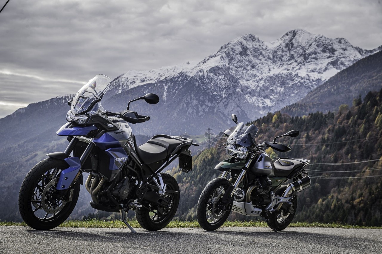 Moto Guzzi V85 TT VS Triumph Tiger 850 Sport: viaggia, guida, SOGNA